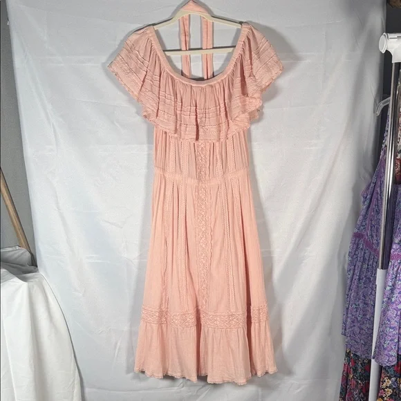 Spell Maggie Pink Off-Shoulder Midi Dress - Picture 4 of 7